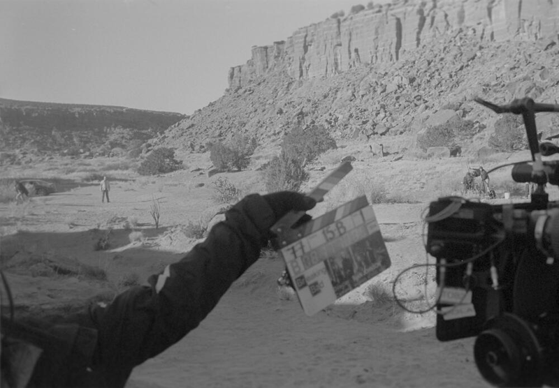 Illustration for article titled Rian Johnson tweeted a bunch of behind-the-scenes photos from Breaking Bad's "Ozymandias"